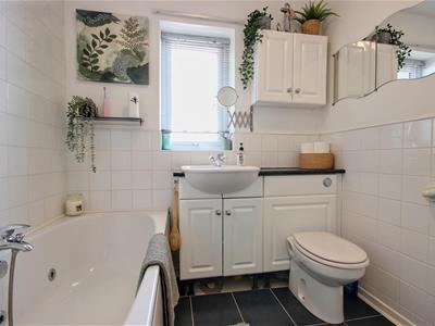 Picture 25
